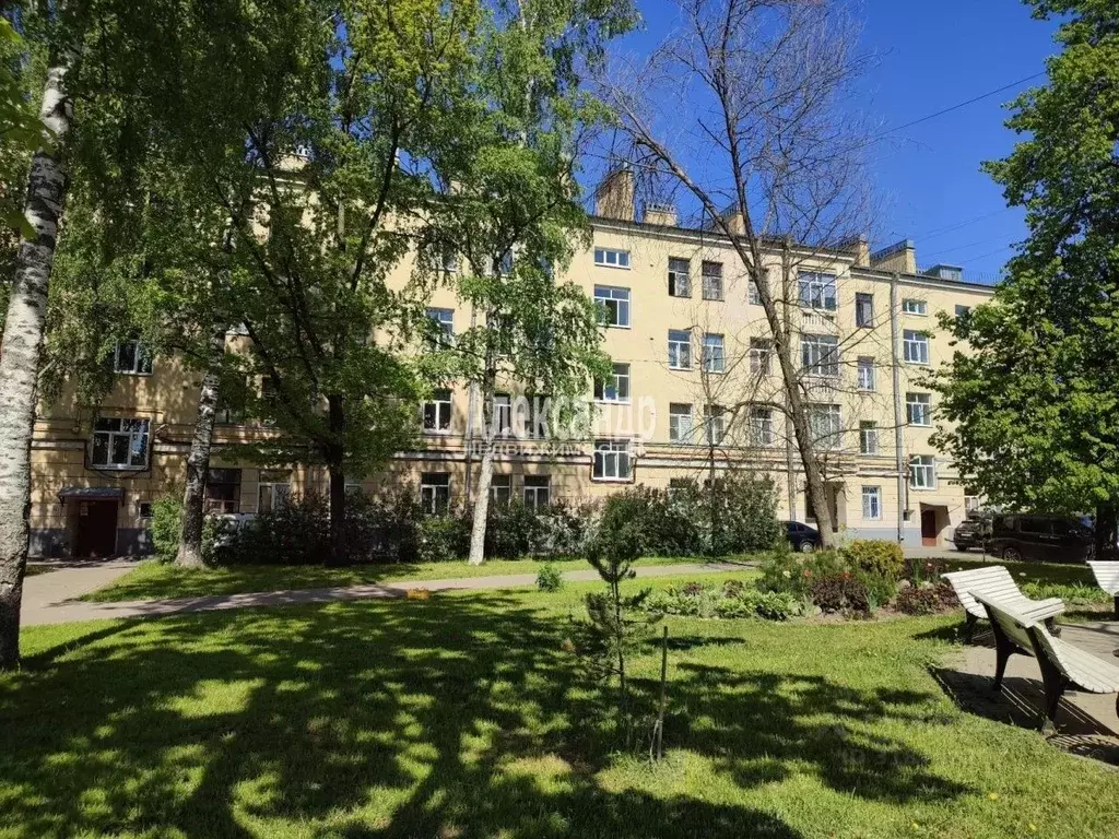 4-к кв. Санкт-Петербург, Санкт-Петербург, Ломоносов ул. Красного ... - Фото 1
