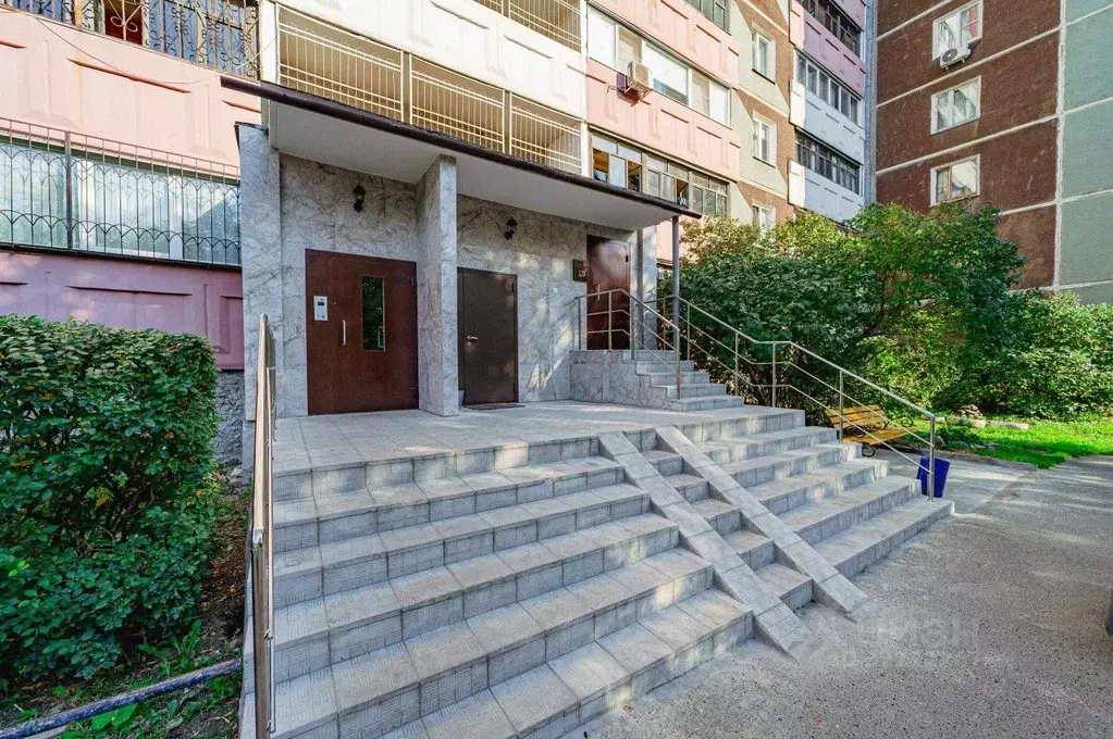 3-к кв. Свердловская область, Екатеринбург ул. 8 Марта, 181к2 (84.0 м) - Фото 1