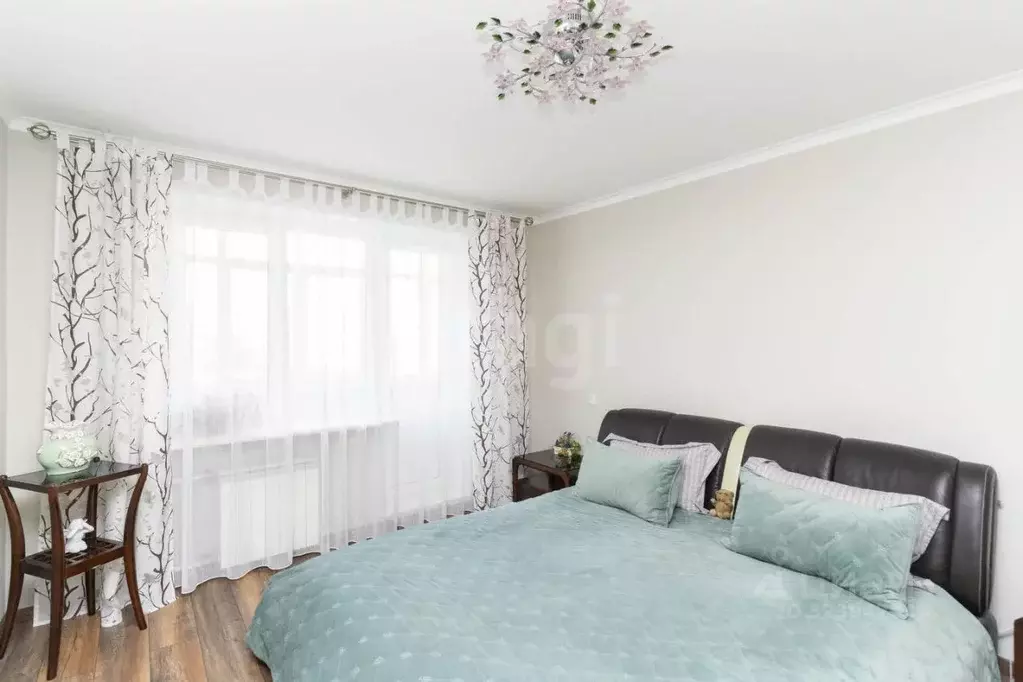 3-к кв. Тюменская область, Тюмень ул. Пермякова, 71к3 (103.0 м) - Фото 1