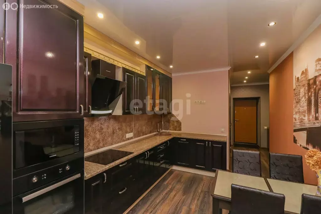 1-комнатная квартира: Тюмень, улица Мельникайте, 138а (44 м) - Фото 2