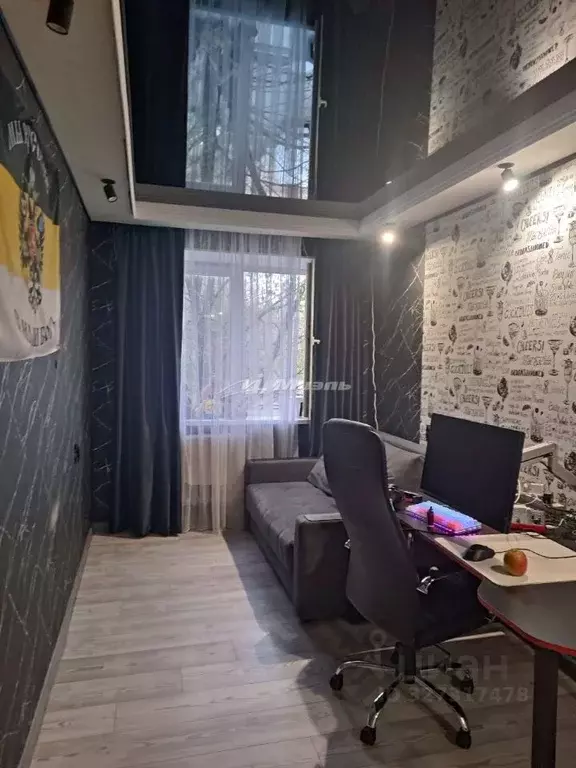 3-к кв. Крым, Симферополь ул. Ростовская, 6 (68.0 м) - Фото 1