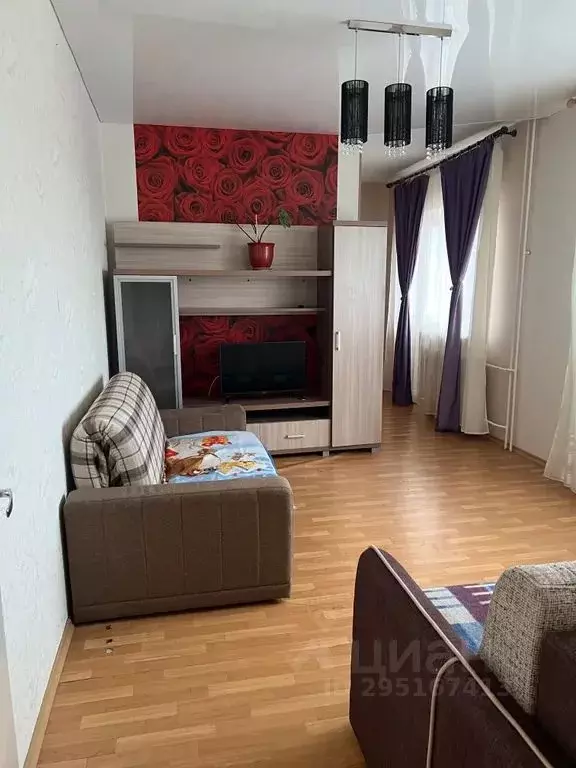 2-к кв. Ханты-Мансийский АО, Когалым Сургутское ш., 11А (47.0 м) - Фото 0