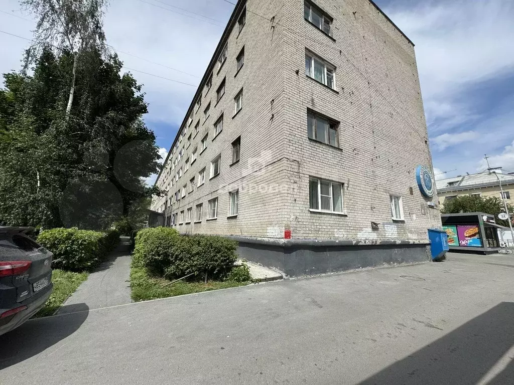 Комната 13,4 м в 1-к., 2/5 эт. - Фото 0
