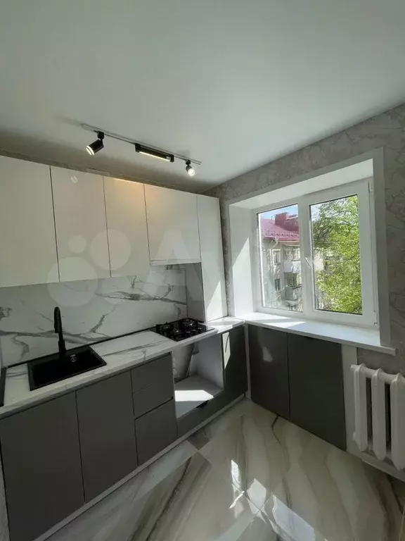 5-к. квартира, 31 м, 4/5 эт. - Фото 0