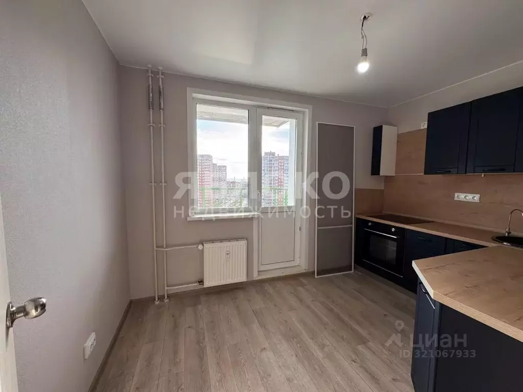 2-к кв. Пермский край, Березники Усольский-2 мкр, ул. Строителей, 3 ... - Фото 1