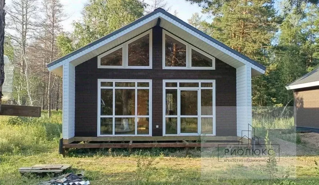 Дом в Челябинская область, Карталинский район, Еленинское с/пос, пос. ... - Фото 1