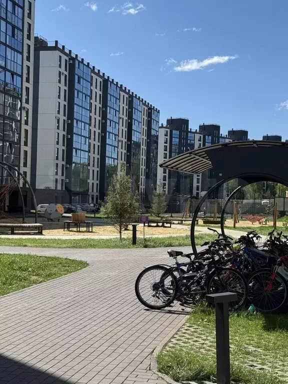 2-к. квартира, 40 м, 1/10 эт. - Фото 0