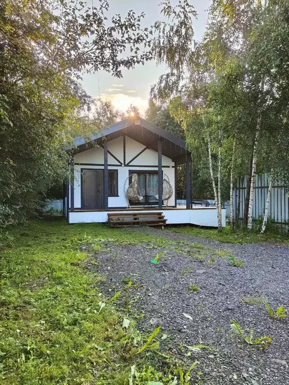 Дом в Московская область, Солнечногорск городской округ, д. Покров ул. ... - Фото 1