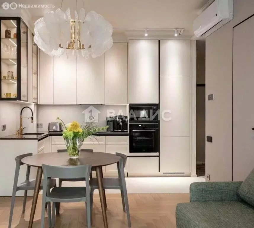 3-комнатная квартира: Москва, улица Годовикова, 11к1 (71 м) - Фото 1