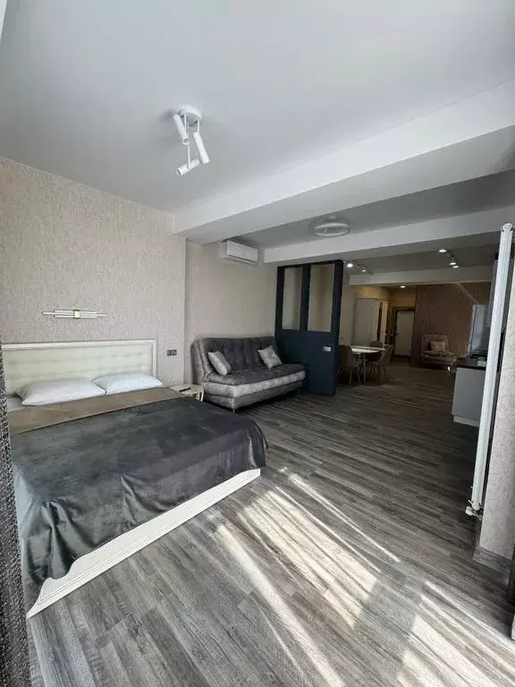 Студия Севастополь ул. Сенявина, 5 (55.0 м) - Фото 1