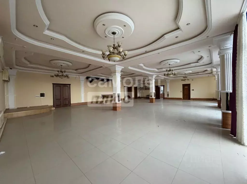 Помещение свободного назначения в Дагестан, Каспийск ш. Каспийское, 1Б ... - Фото 1