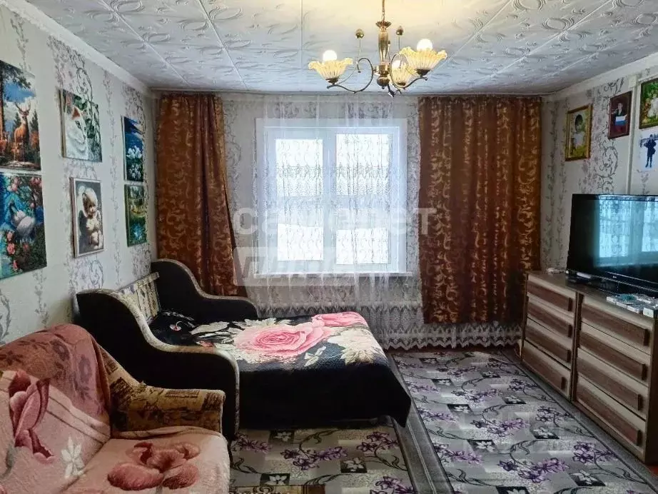 Дом в Алтайский край, Бийский район, с. Малоенисейское Советская ул., ... - Фото 1