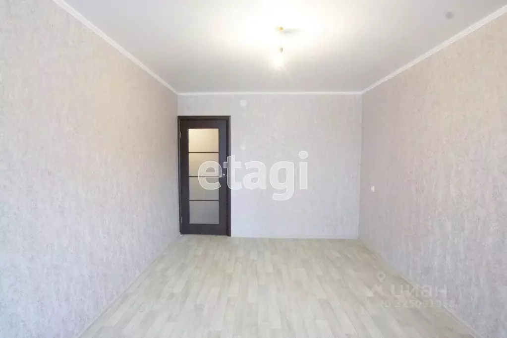 3-к кв. Калужская область, Калуга бул. Моторостроителей, 12 (72.8 м) - Фото 1