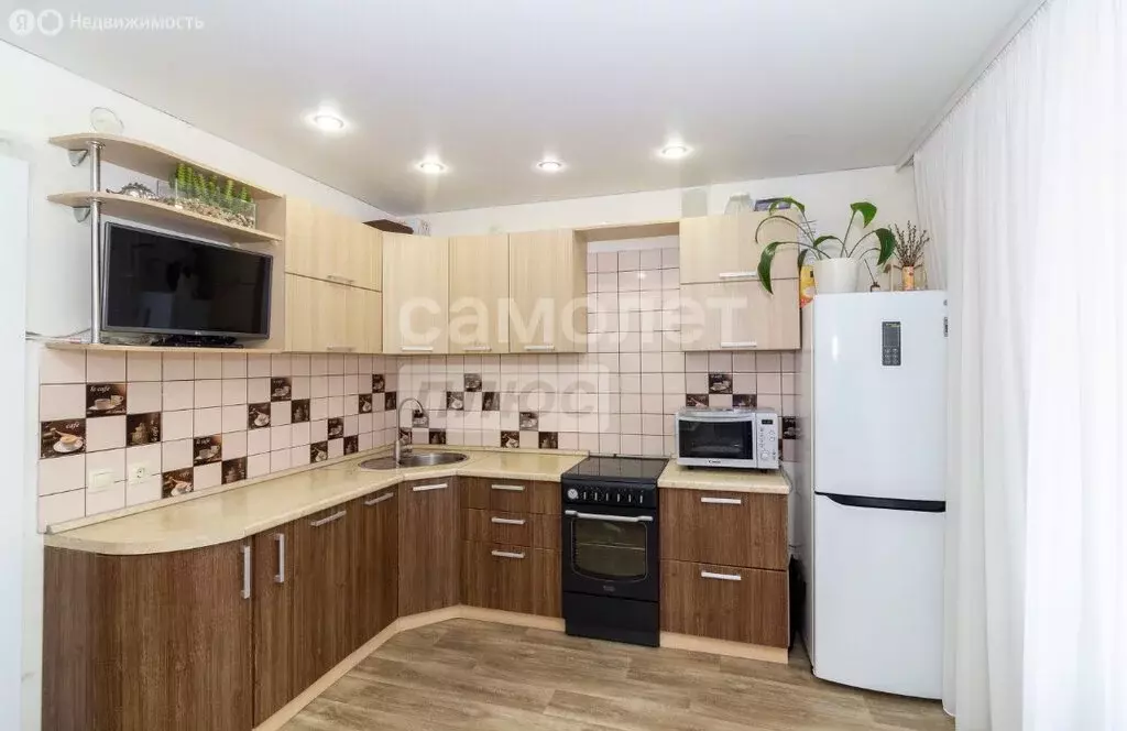 2-комнатная квартира: Тюмень, улица Восстания, 19к3 (58.3 м) - Фото 1