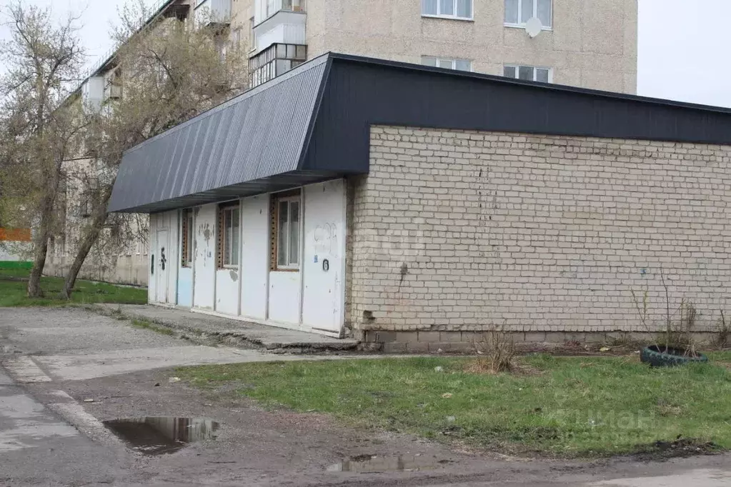 Помещение свободного назначения в Свердловская область, Сухой Лог ул. ... - Фото 1