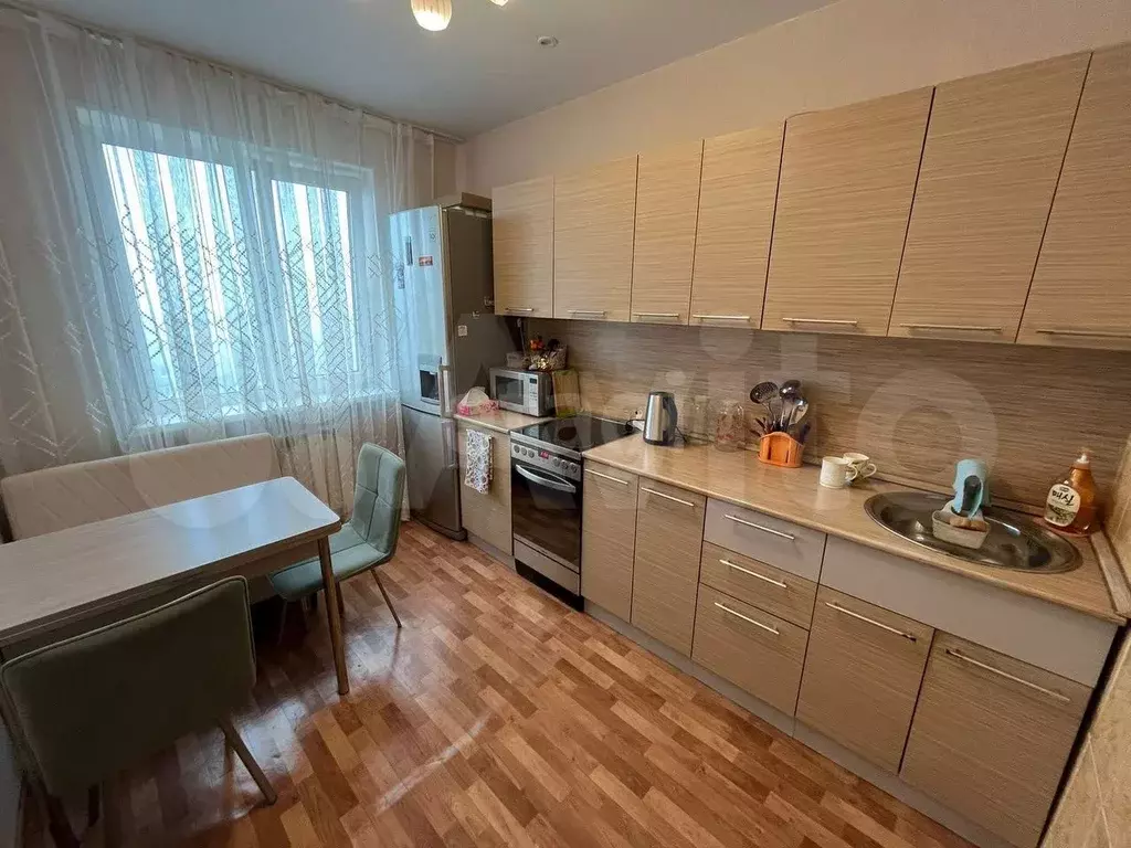 2-к. квартира, 52 м, 2/10 эт. - Фото 1