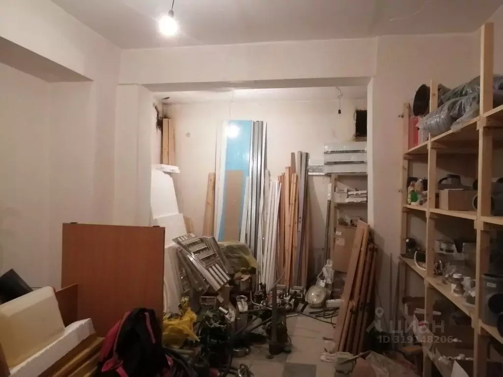 Помещение свободного назначения в Свердловская область, Нижняя Тура ... - Фото 1