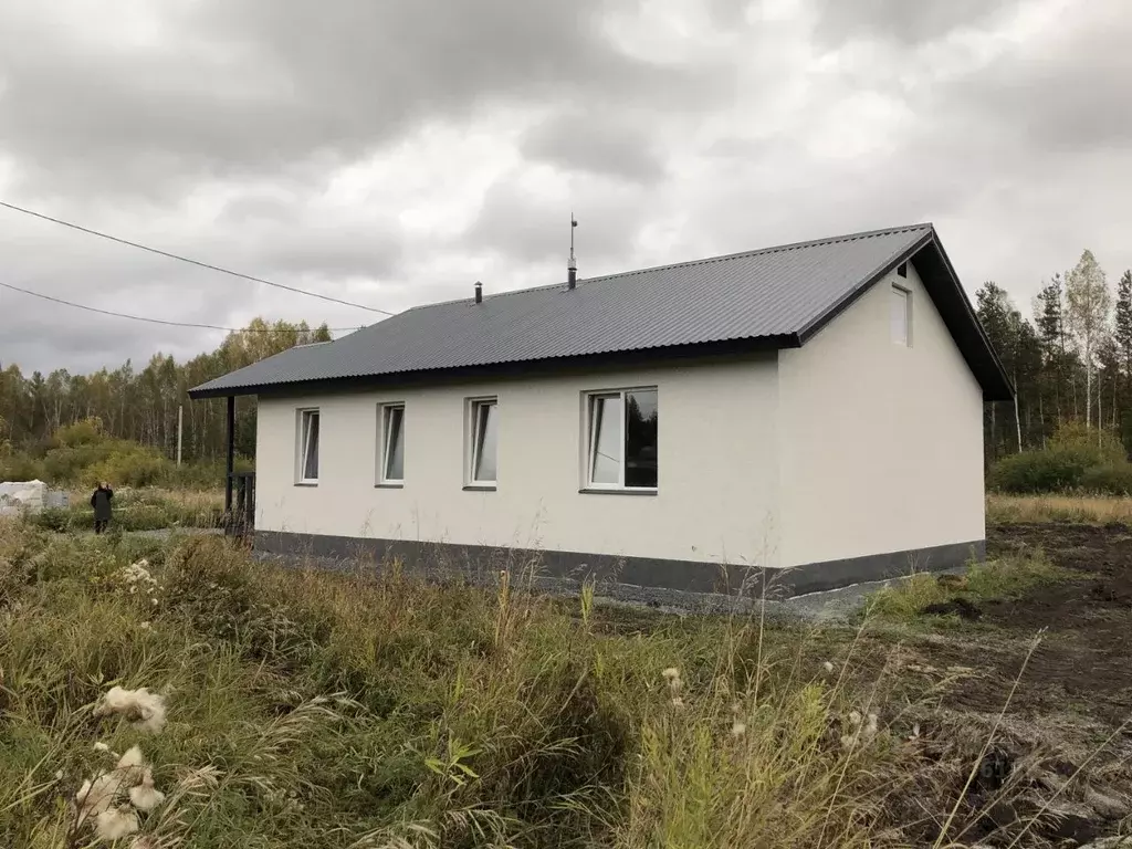 Дом в Свердловская область, Полевской городской округ, с. Курганово  ... - Фото 1