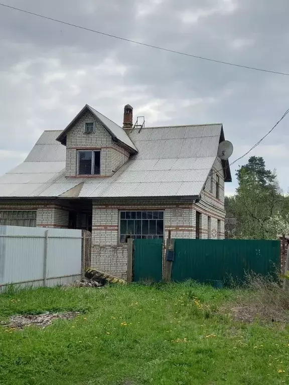 Дом в Ленинградская область, Гатчинский район, Вырица городской ... - Фото 0