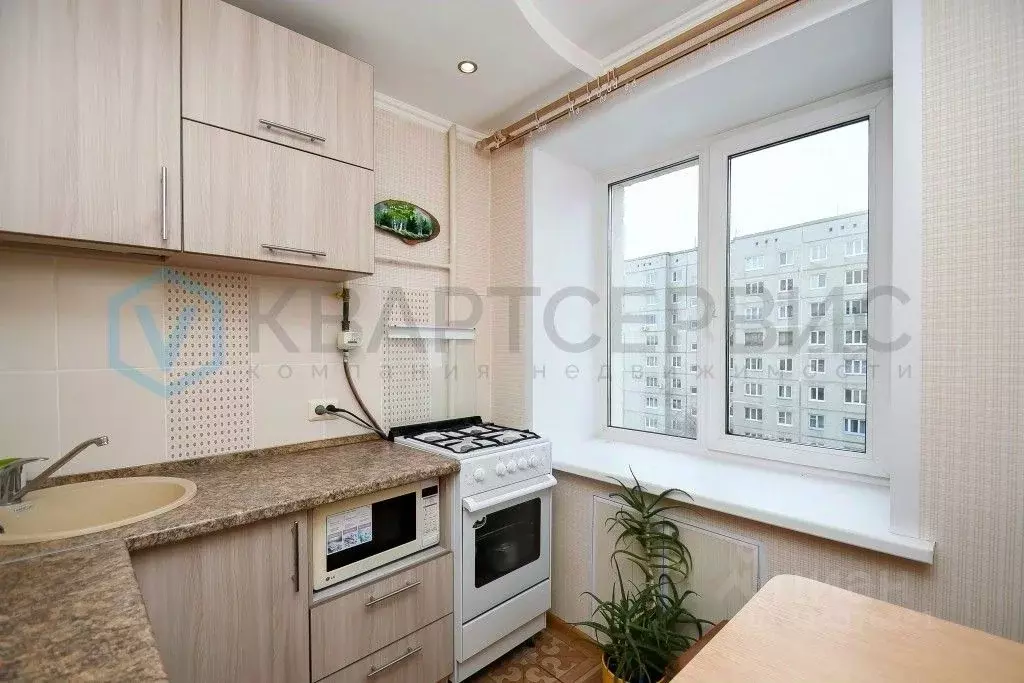 2-к кв. Омская область, Омск Краснопресненская ул., 5 (44.0 м) - Фото 1