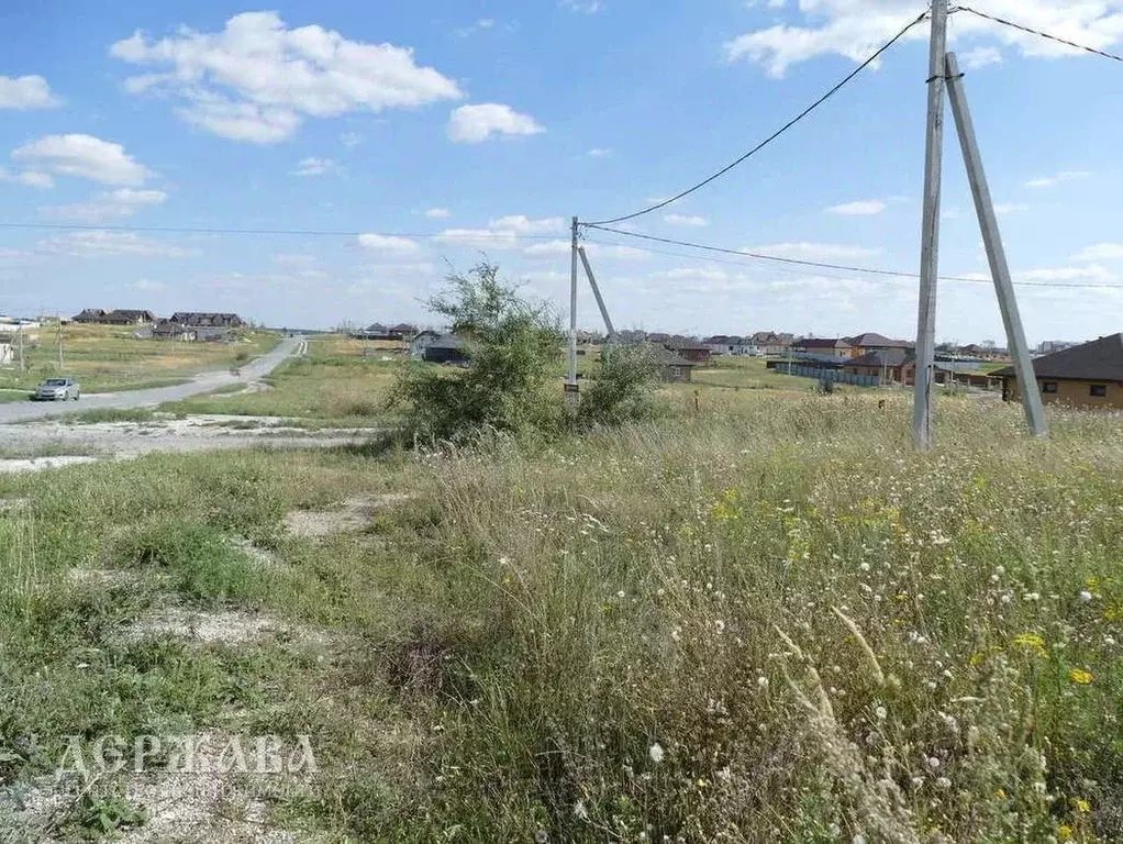 Участок в Белгородская область, Старый Оскол ул. Земляничная (15.0 ... - Фото 0