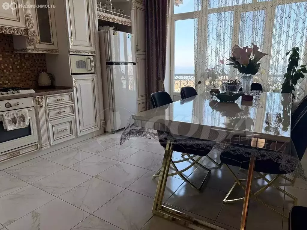 1-комнатная квартира: Махачкала, проезд Мирзабекова, 30 (220 м) - Фото 1