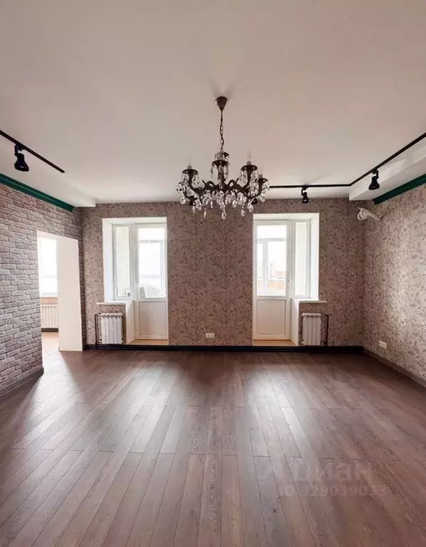 3-к кв. Самарская область, Самара Комсомольская ул., 7 (98.0 м) - Фото 1