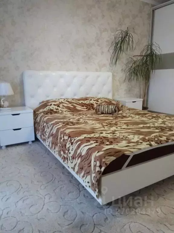 1-к кв. Крым, Алушта ул. Октябрьская, 15 (42.0 м) - Фото 0
