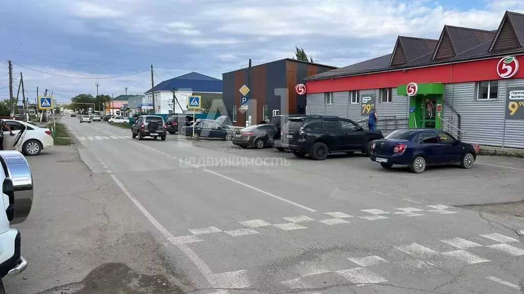 Помещение свободного назначения в Челябинская область, пос. Бреды ул. ... - Фото 1
