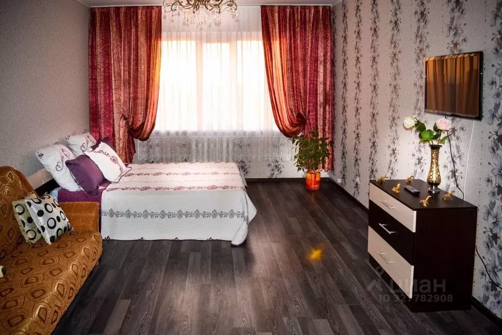 1-к кв. Брянская область, Брянск Советская ул., 95к1 (54.0 м) - Фото 2