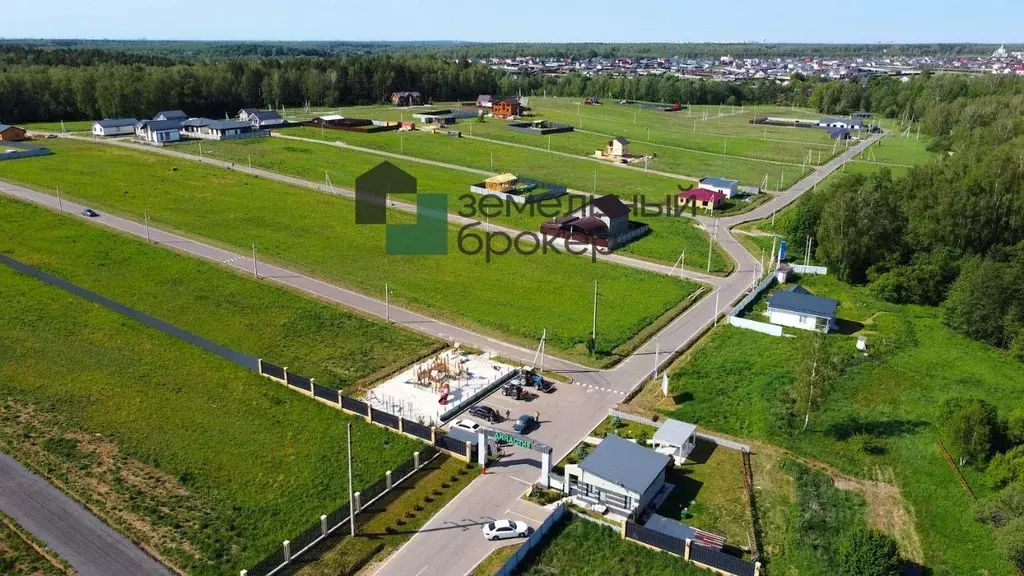 Участок в Московская область, Домодедово городской округ, д. Минаево, ... - Фото 1