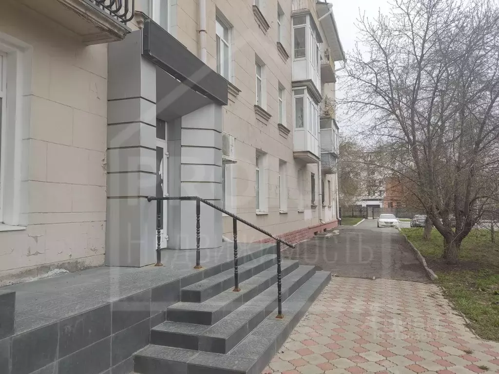 Помещение свободного назначения в Омская область, Омск ул. Ленина, 33 ... - Фото 1
