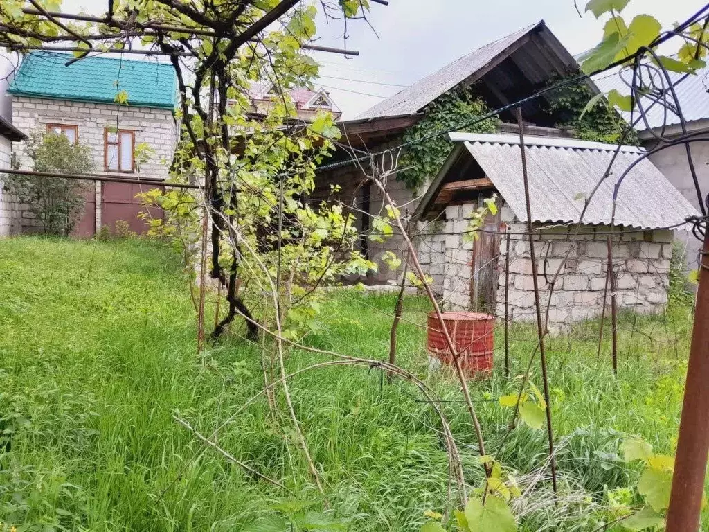 Участок в Кабардино-Балкария, Нальчик ул. Добровольского (4.4 сот.) - Фото 0