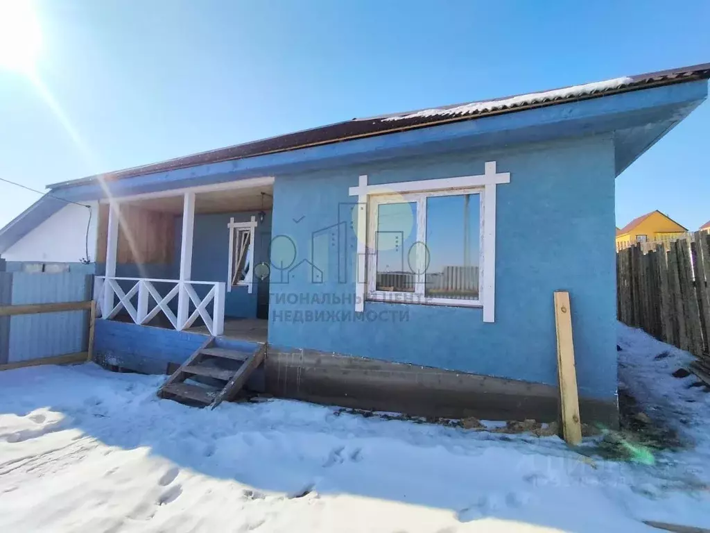 Дом в Иркутская область, Иркутский муниципальный округ, с. Хомутово ... - Фото 1