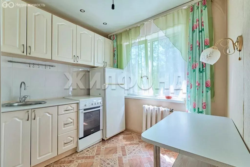 1-комнатная квартира: Томск, улица Лазарева, 6 (29.7 м) - Фото 0