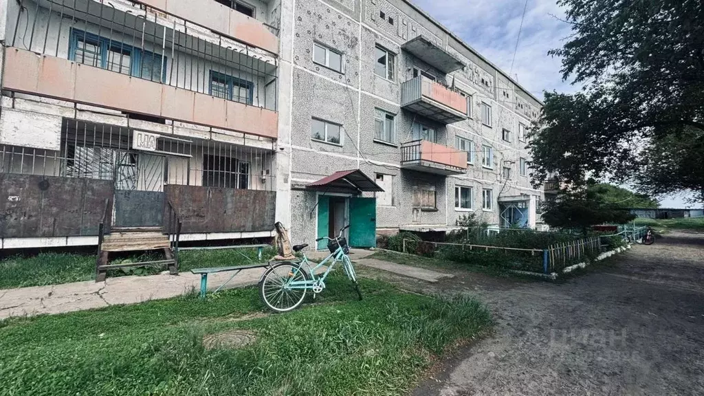 1-к кв. Омская область, Большереченский район, с. Старокарасук ... - Фото 1