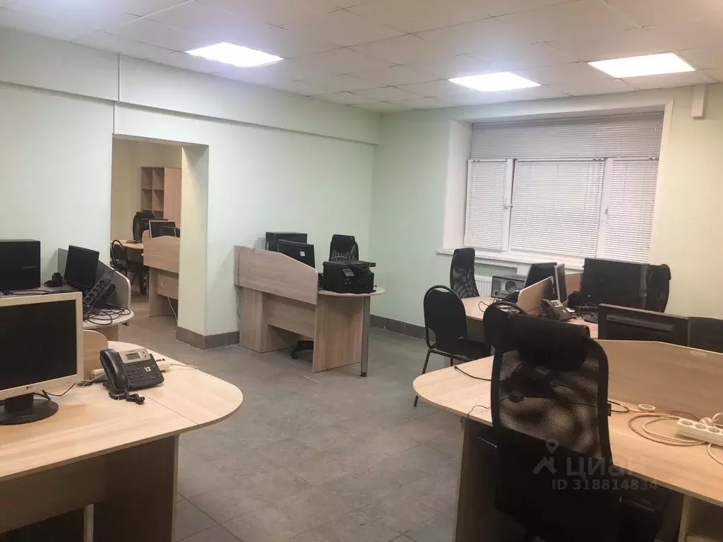 Офис в Владимирская область, Владимир Большая Нижегородская ул., 27б ... - Фото 1