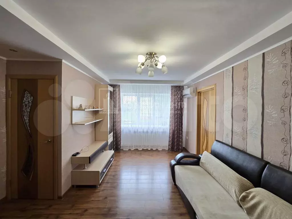 2-к. квартира, 42 м, 2/4 эт. - Фото 1