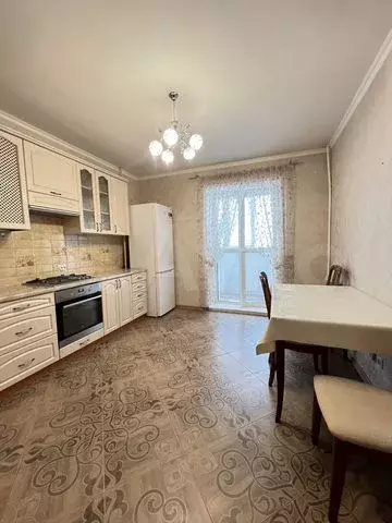 3-к. квартира, 85 м, 3/5 эт. - Фото 0