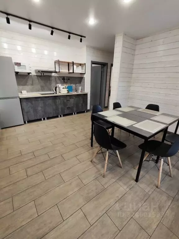 Дом в Ленинградская область, Кингисеппский район, Вистинское с/пос, д. ... - Фото 2