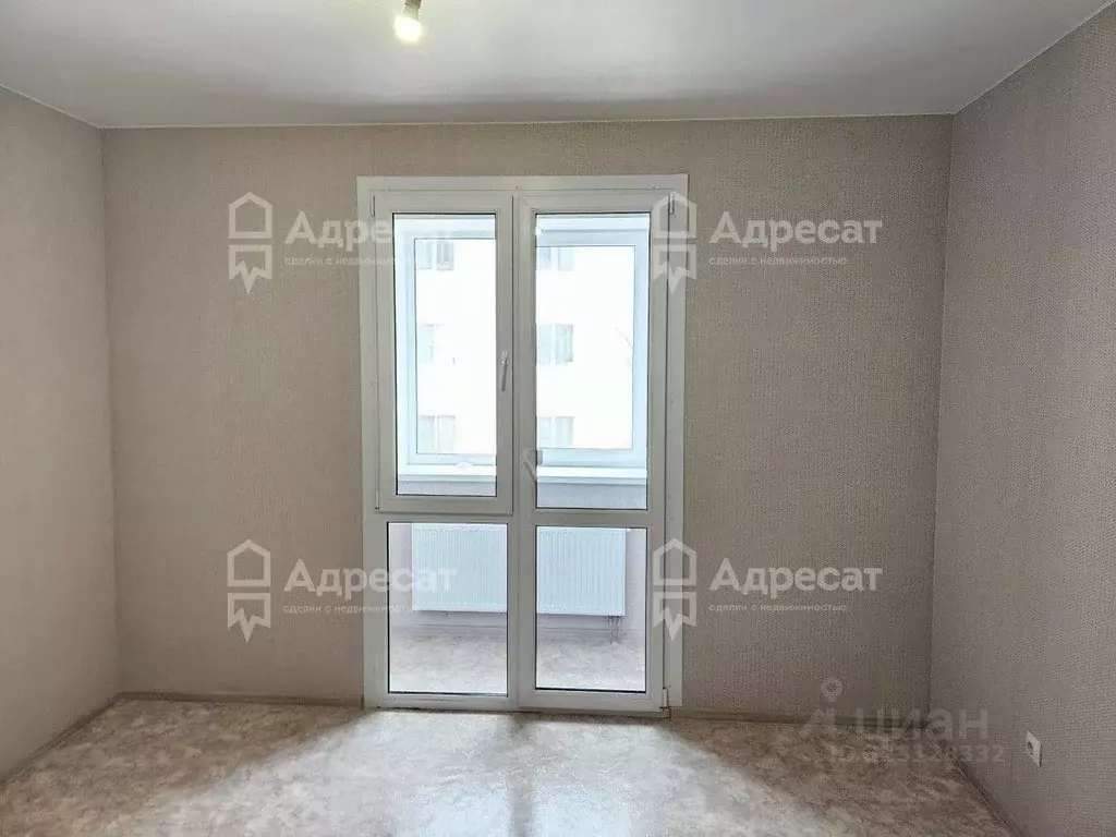 2-к кв. Волгоградская область, Волгоград ул. Ломоносова, 83 (56.1 м) - Фото 1