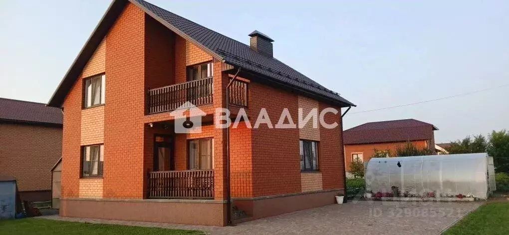 Дом в Белгородская область, Строитель Яковлевский городской округ, ул. ... - Фото 1