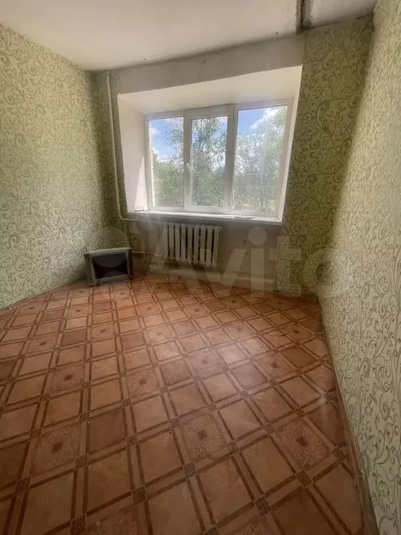 Комната 13 м в 1-к., 2/5 эт. - Фото 1