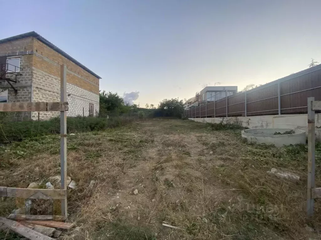 Участок в Севастополь ул. Кедрина, 2 (5.1 сот.) - Фото 1