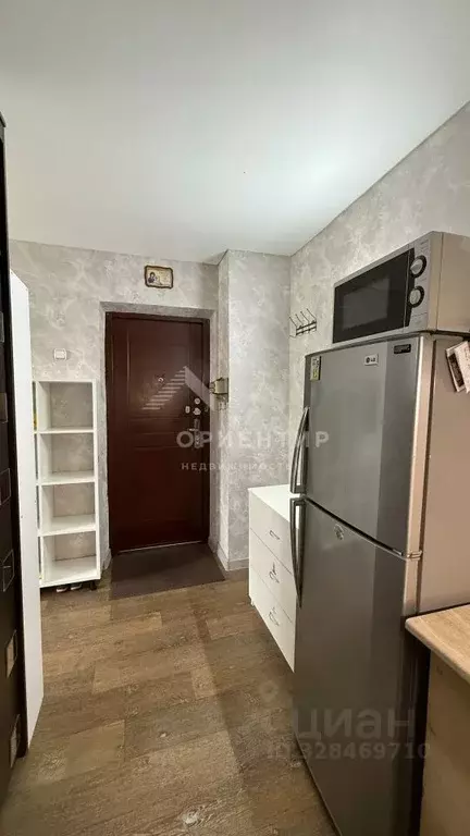 Комната Свердловская область, Екатеринбург ул. Гурзуфская, 18 (17.4 м) - Фото 2