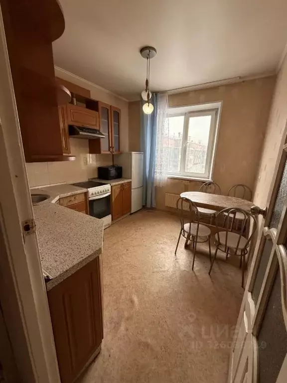 2-к кв. Челябинская область, Челябинск ул. Братьев Кашириных, 99б ... - Фото 1