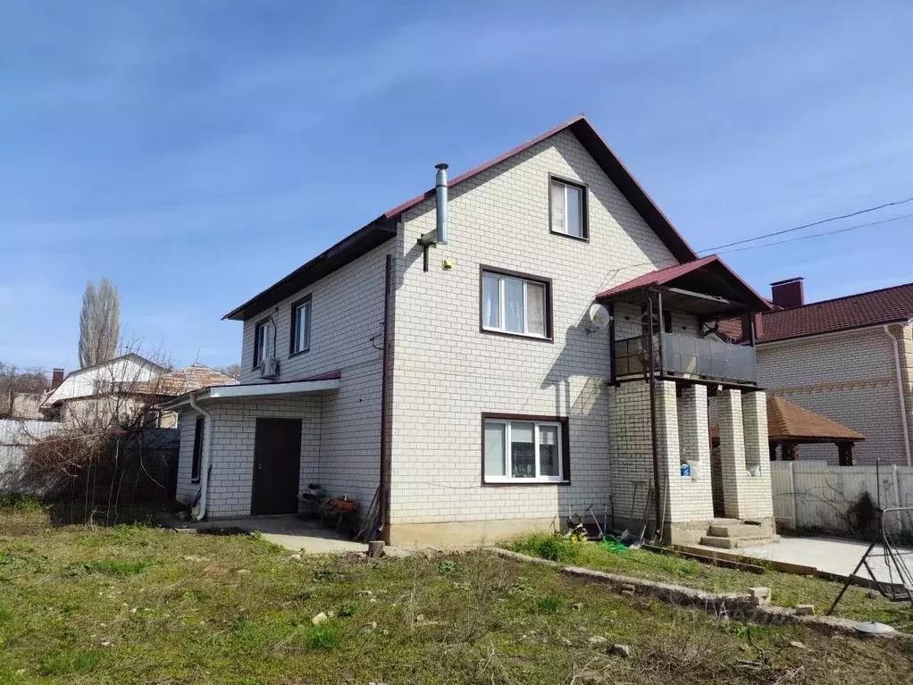 Дом в Саратовская область, Саратов Утесная ул., 250 (198 м) - Фото 1