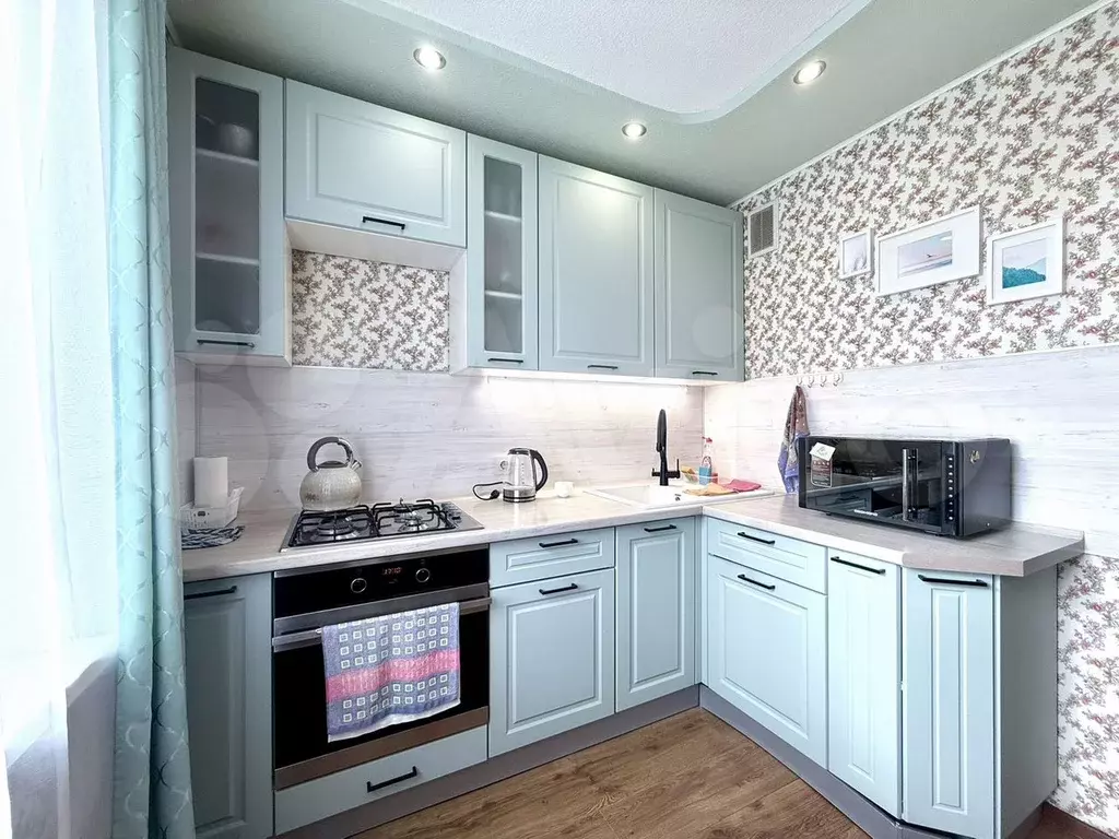 1-к. квартира, 40 м, 9/9 эт. - Фото 0