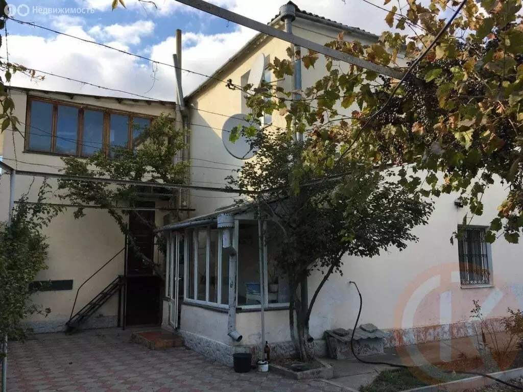 Дом в Симферополь, улица Генова, 114 (225 м) - Фото 2