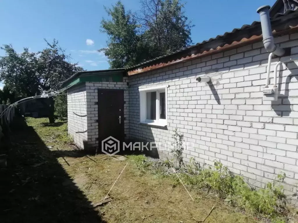 Дом в Брянская область, Карачев ул. 50 лет Октября, 126 (42 м) - Фото 1
